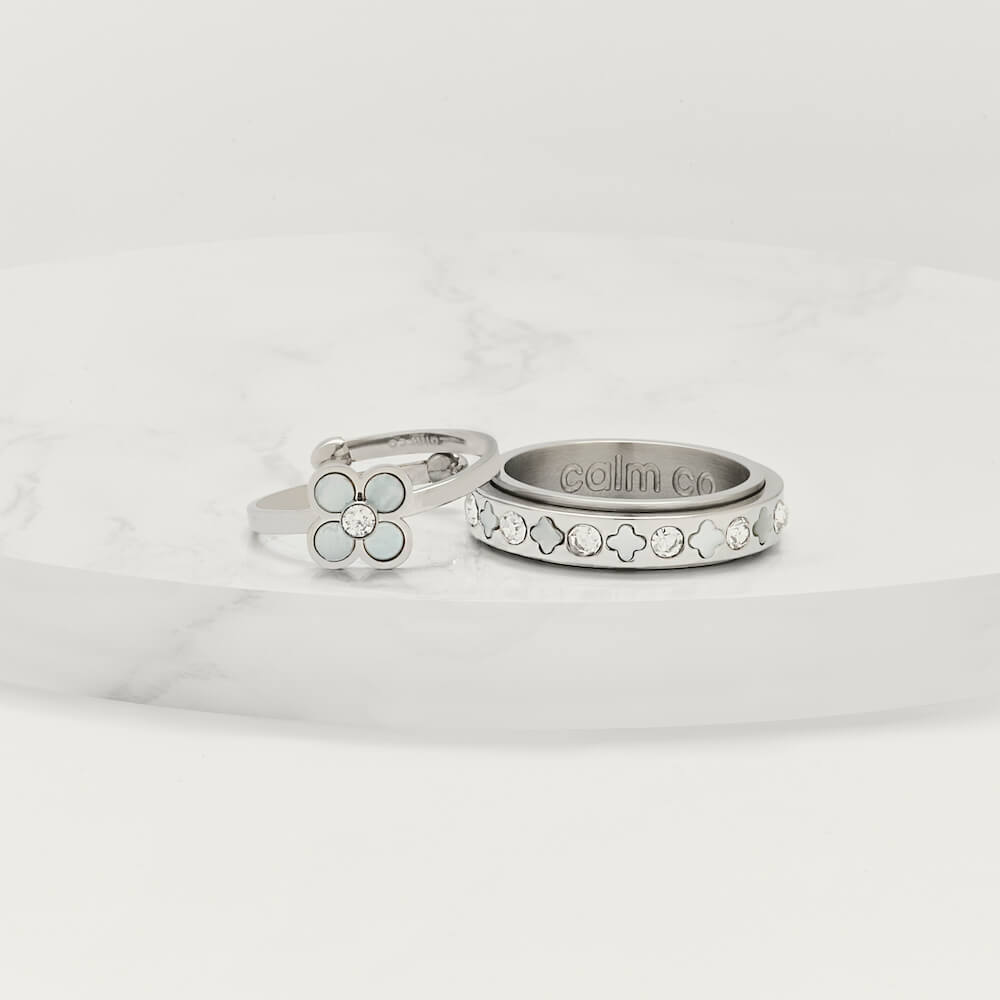 silver 4-leaf pearl clover adjustable anxiety ring