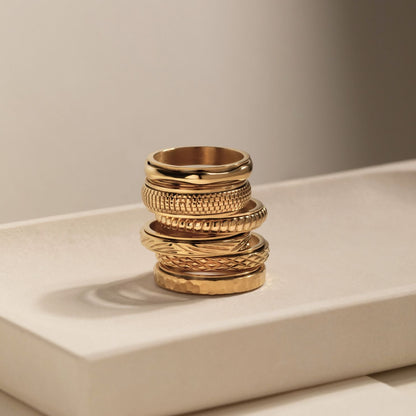 gold spinning molten ring